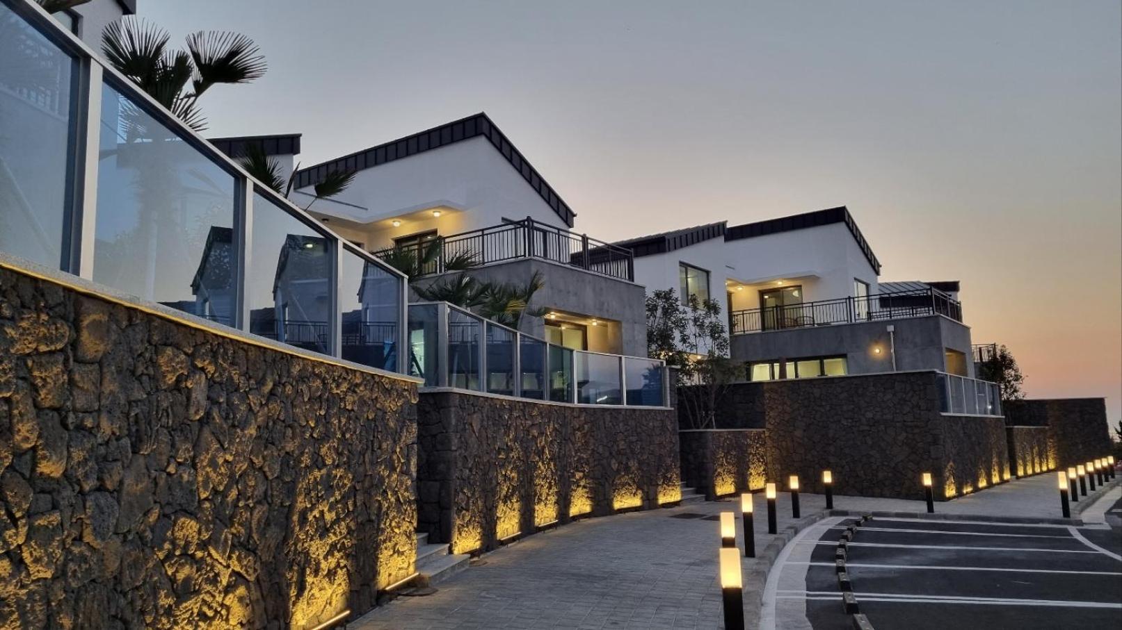 Ddosi Aewol Pool Villa Jeju Exterior foto